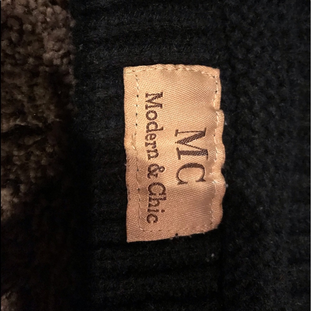 3 beanies - Picture 2 of 3